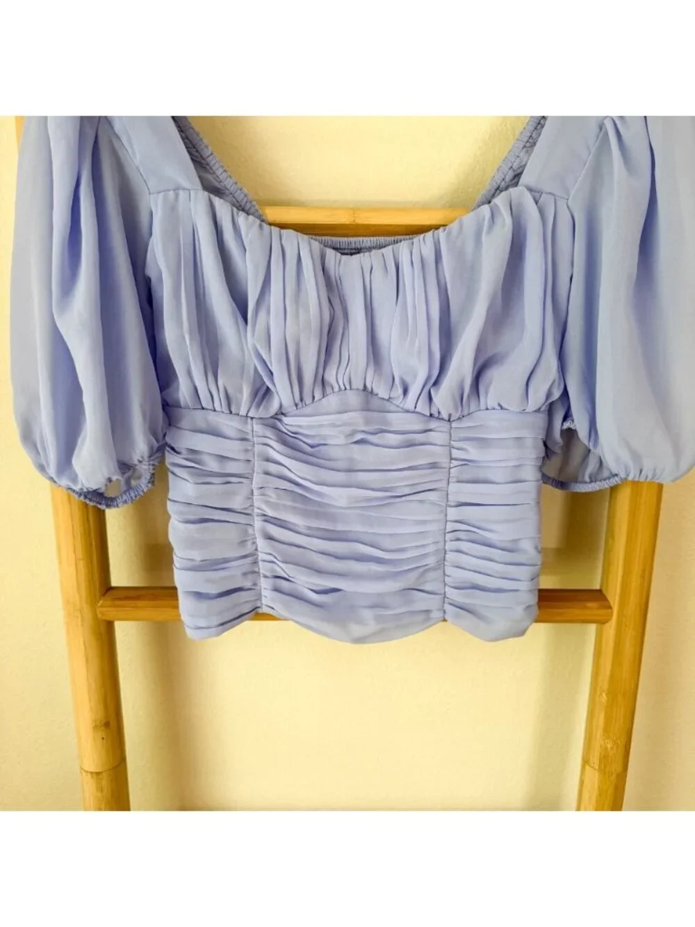 NWOT Abercrombie & Fitch Lilac Purple Ruched Corset Puff Sleeve Crop Top Small